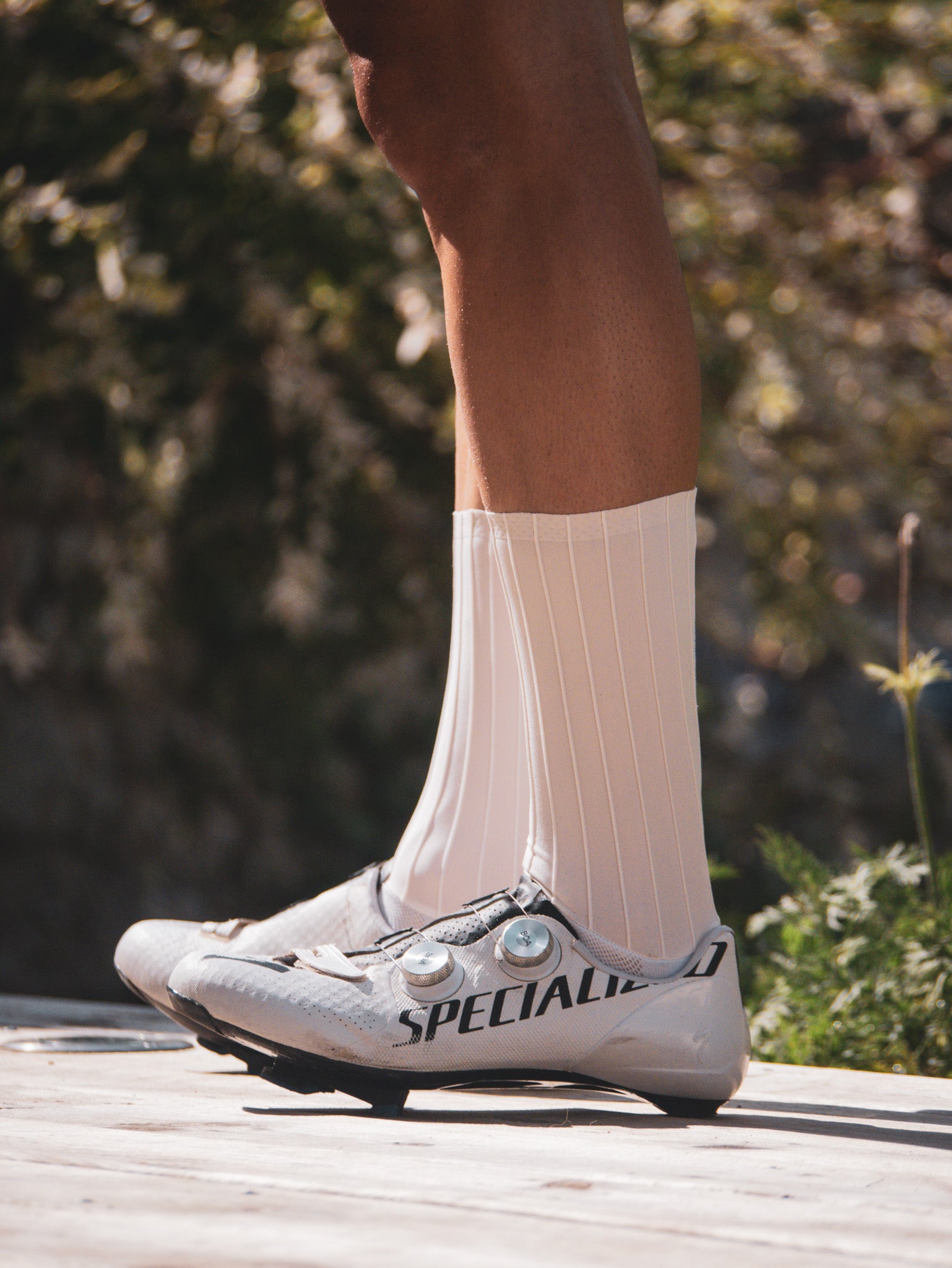 Chaussettes de cyclisme mi-mollet antidérapantes en silicone Chaussettes de cyclisme mi-mollet antidérapantes en silicone